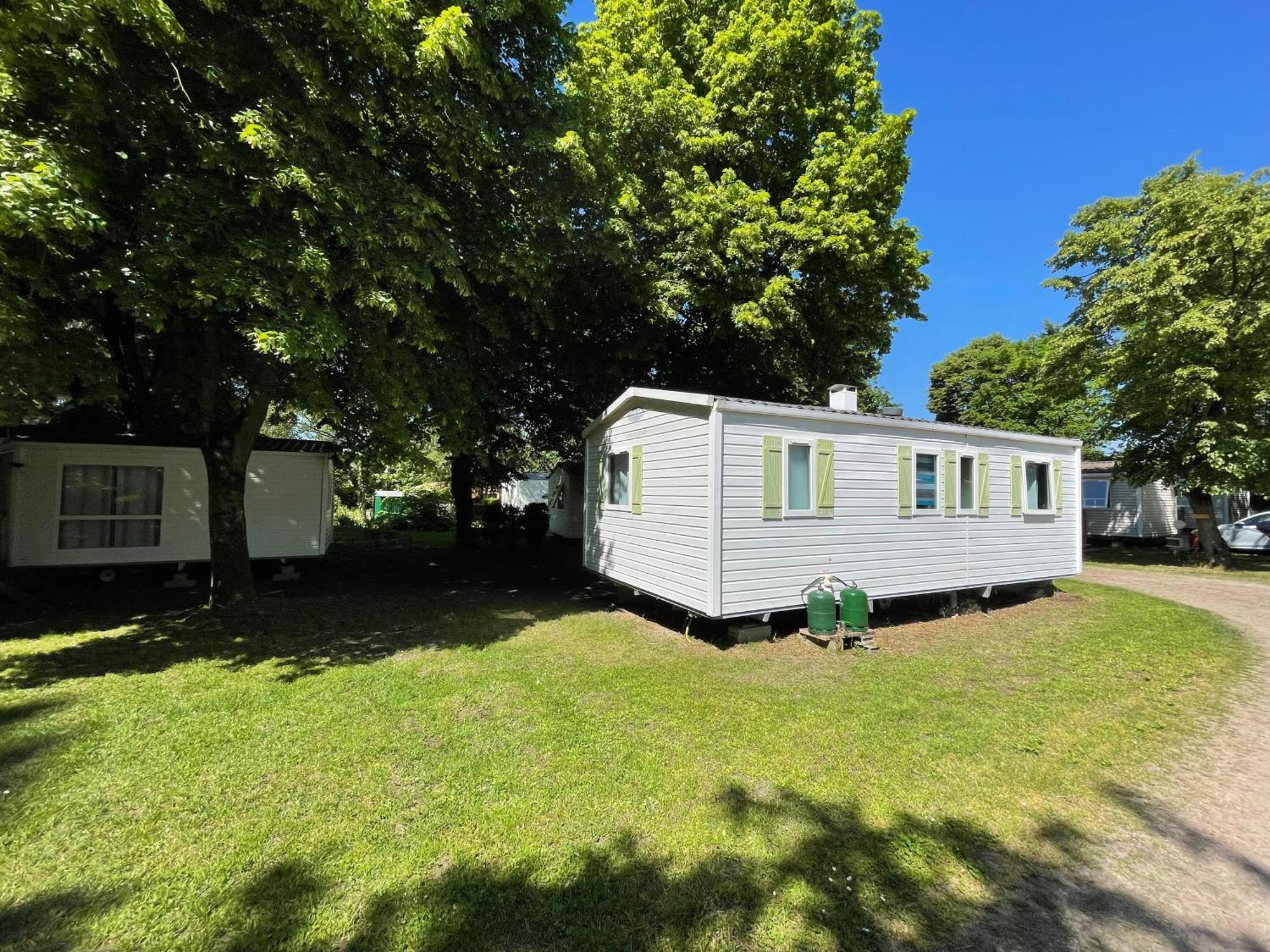 Les Pinots D'Alsace - 3 Bungalows Climatises Avec Tv - Proche Europa Park Boofzheim Luaran gambar